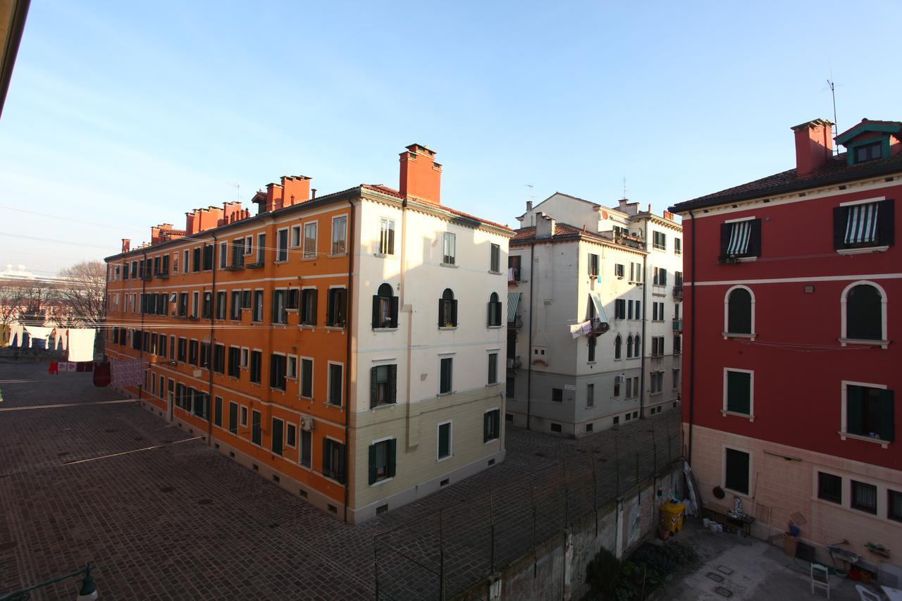 Ca' Santa Marta Apartment Veneţia Exterior foto